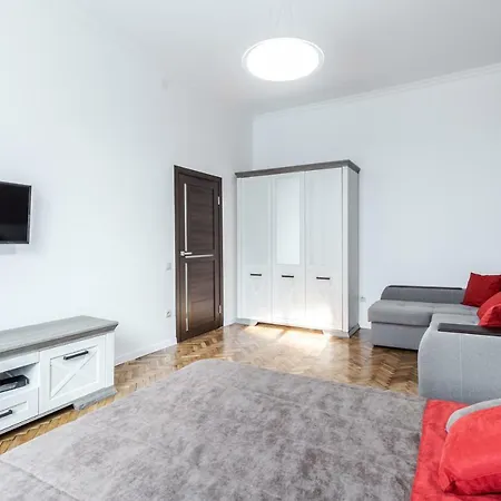 Apartment Inshiapartments On Liberty Avenue 2 *